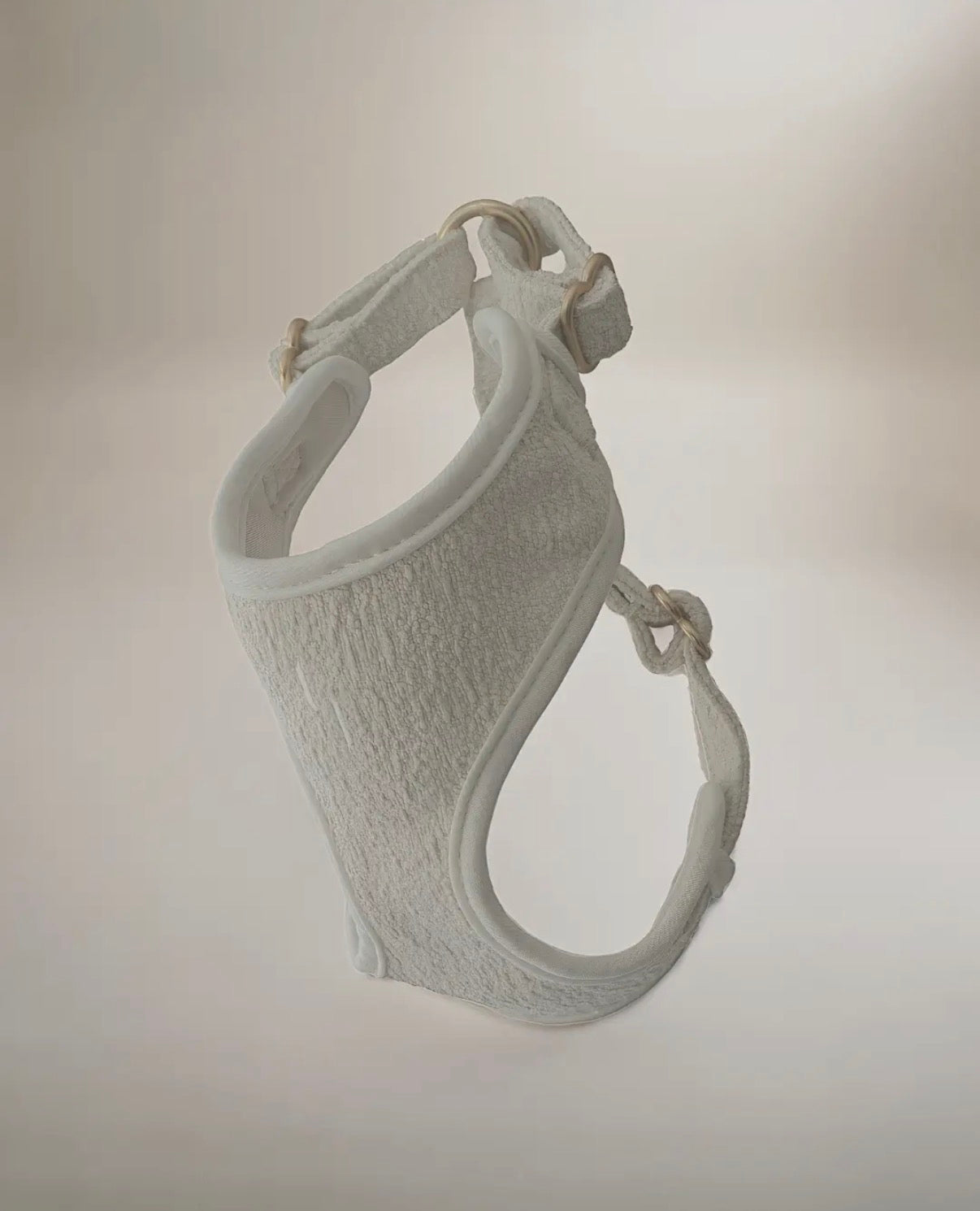 Bouclé Harnesses
